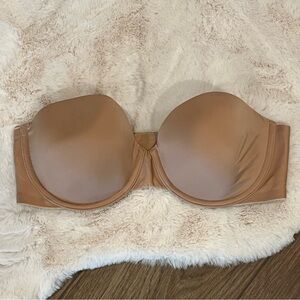 Victoria’s Secret Lined Strapless Bra 36C